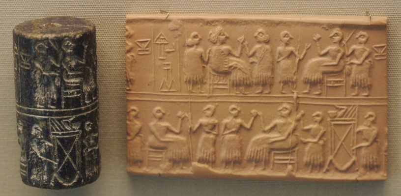 Odcisk sumeryjskiej pieczęci cylindrycznej z typową sceną bankietu. Ta pieczęć należała do królowej Puabi z Ur (około 2600 p.n.e.) i znajduje się w British Museum © Nic McPhee from Morris (na podstawie licencji CC BY-SA 2.0, via Wikimedia Commons) 